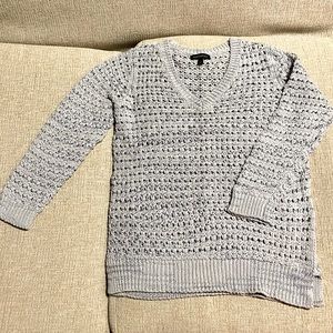 Banana Republic grey V-neck sweater